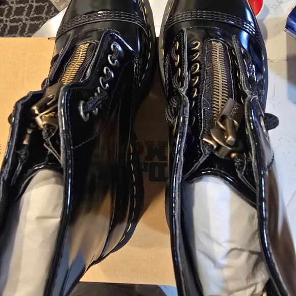 Dr. Martens Vegan Leather Sinclair 26410001 Platform Boot Boots Women's Sz 9 NEW - Picture 8 of 10